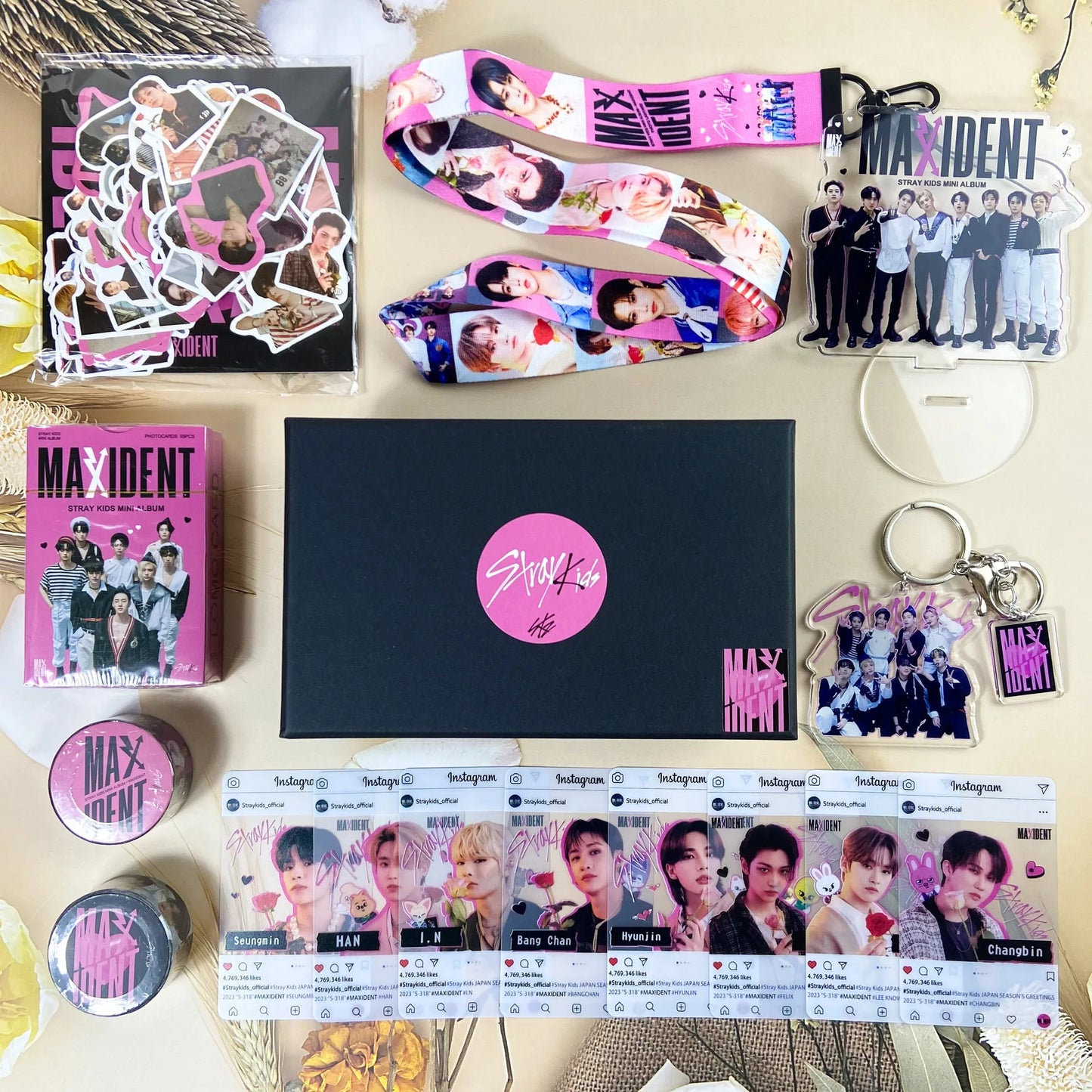 Kpop StrayKids MAXIDENT Album Peripheral Gift Bag - SKZOO Keychain Sticker Standee Lanyard Photocard